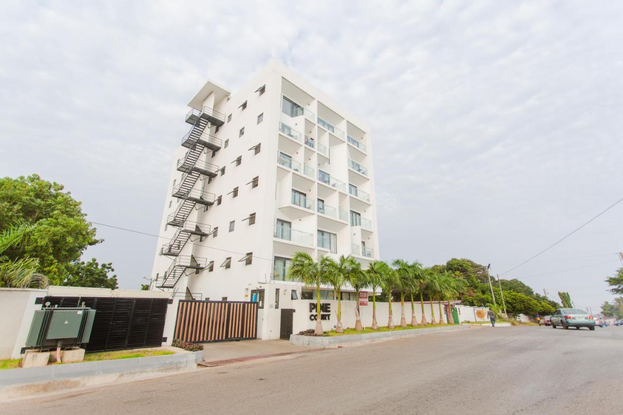 Accra Luxury Apartments @ Pine Court Екстериор снимка
