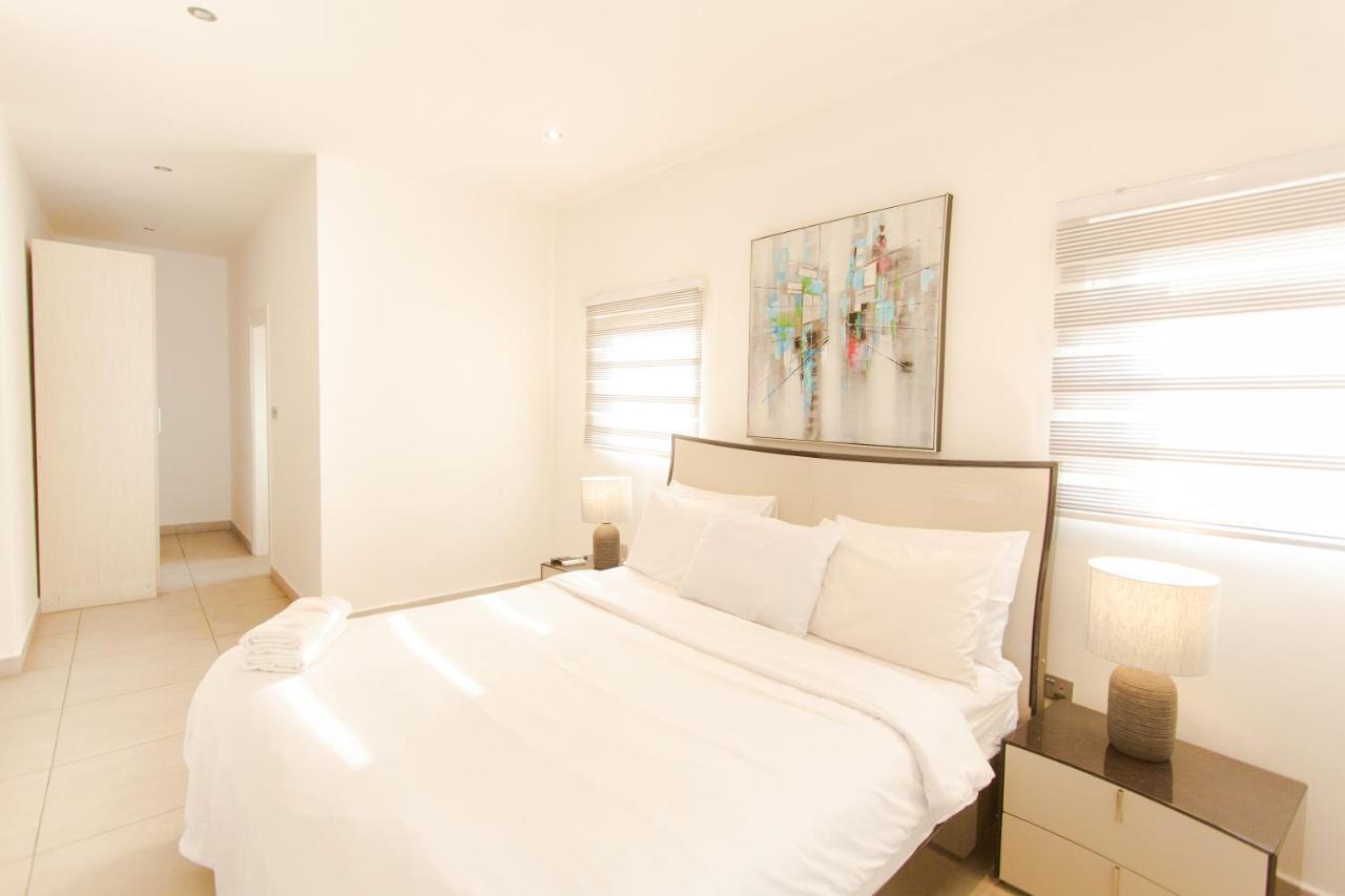 Accra Luxury Apartments @ Pine Court Екстериор снимка