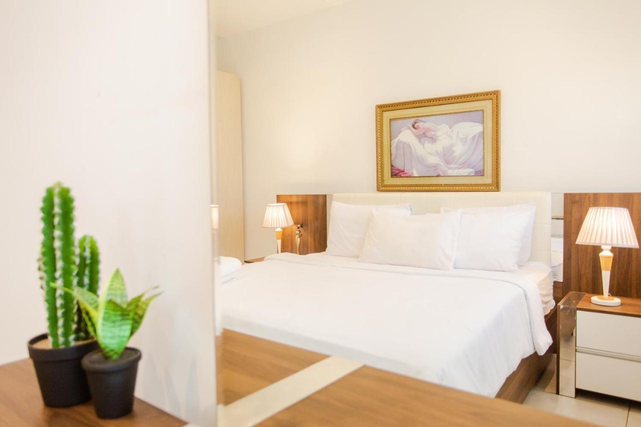 Accra Luxury Apartments @ Pine Court Екстериор снимка